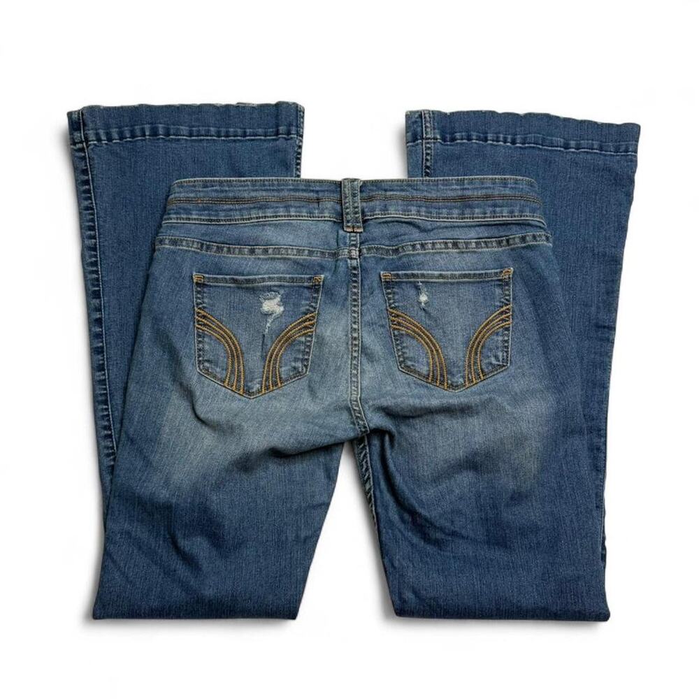 Hollister Women’s Low Rise Flare Jeans Size 11 Waist 30 material stretchy - Picture 4 of 6